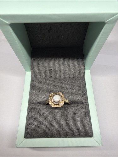Beautiful vintage 9ct 375 - beautiful,