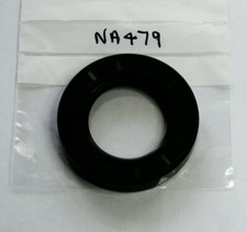 Differential pinion oil seal