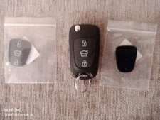 Hyundai 3 Button Rubber Insert