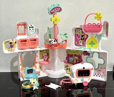 Littlest Pet Shop Rescue Tails Centre Playset & Accessories 3 Pets X-ray Table