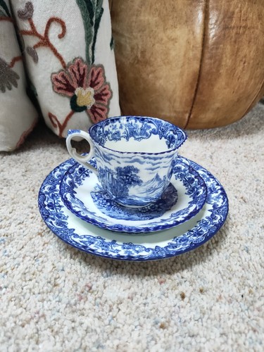 Vintage phoenix english china - english,