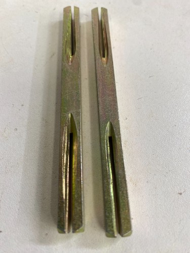Split door handle spindles - split,