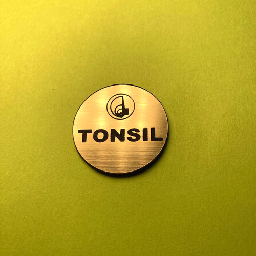 Unitra tonsil 30mm badge - unitra,