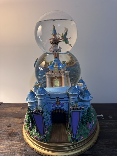 Rare disney tinkerbell castle - rare,