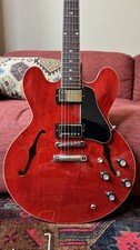 Gibson ES-335 – Sixties Cherry 2024
