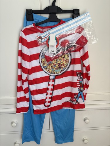 Where wally costume - where’s,
