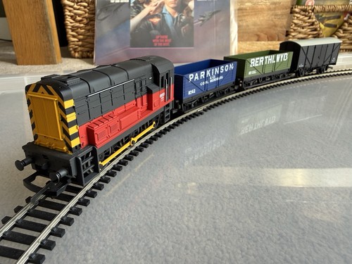 Hornby railroad freight set - freight,