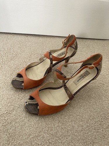 Bennett size 5 heels - size, 4.5
