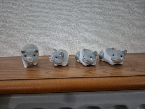 John jenkins porcelain pigs - john,
