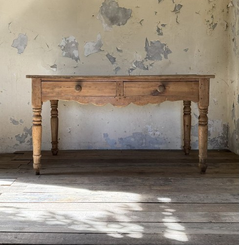 Antique solid pine - pine, table