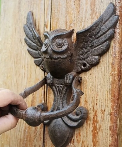 Cast iron owl - iron, knocker