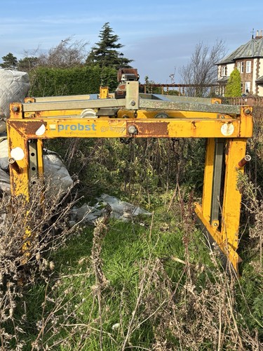 Probst hydraulic handling