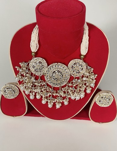 Indian costume jewellery gold