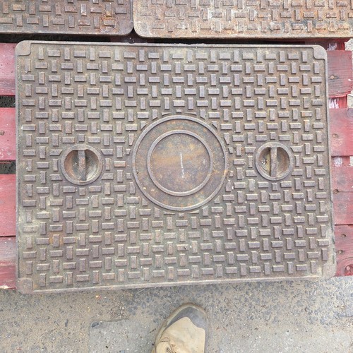 Cast iron manhole - cast,