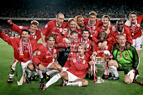1999 champions league trophy - champions,