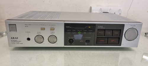 Akai stereo amplifier - akai,