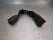 7348053020C3 seat belt buckle