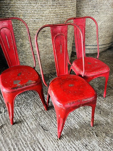 Barn find vintage red - barn,