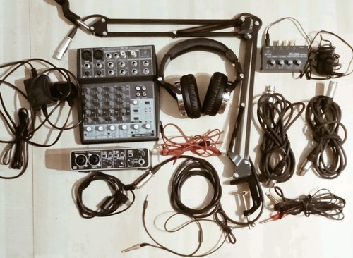 Behringer xenyx802 mixer - behringer,