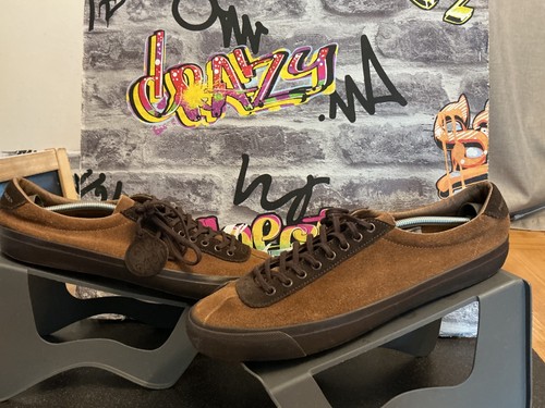 Pretty green brown - green, suede