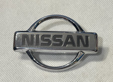 NISSAN - VINTAGE  CAR BADGE /