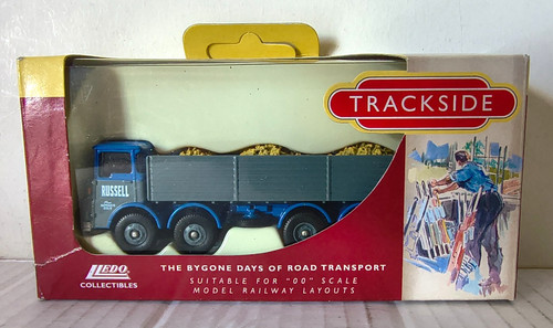 Lledo trackside guy big - guy, 8