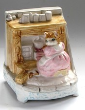 Schmid Beatrix Potter 1992 Themed Porcelain Musical Box