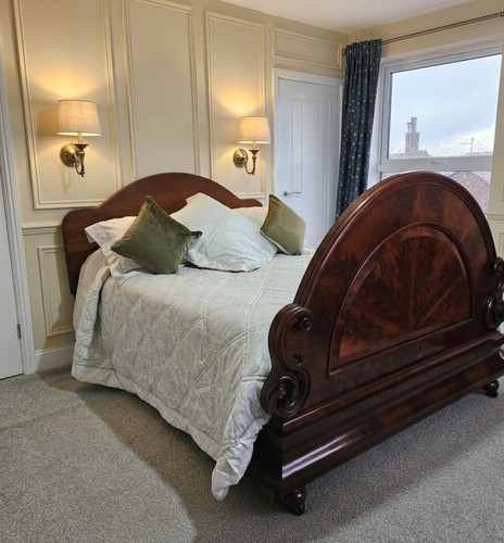 Antique bed victorian carved - victorian,