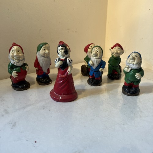 Vintage plaster snow - vintage,