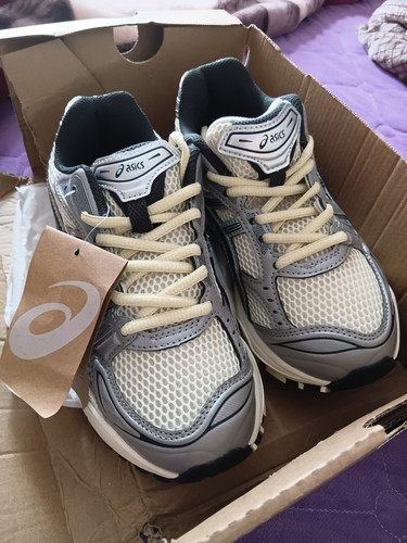 Asics men low top - asics,
