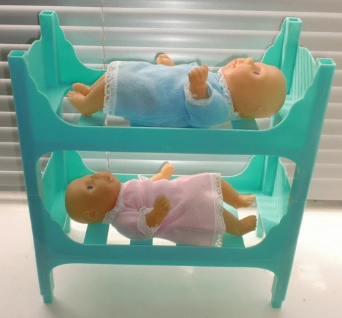 Dolls plastic bunk - 12",