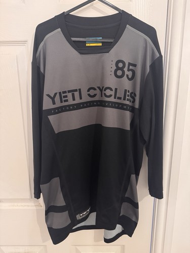 Yeti cycles jersey - yeti,