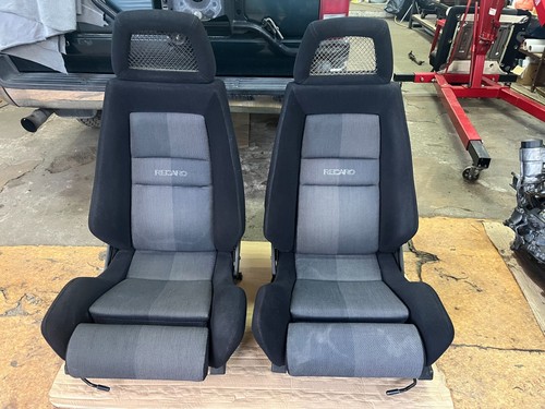 Recaro set front - set, right