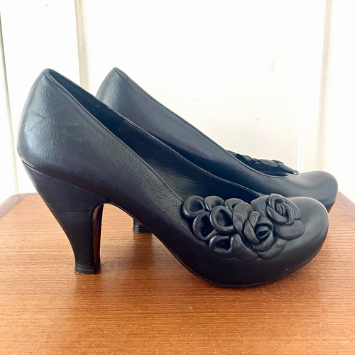 Chie mihara black leather - black,