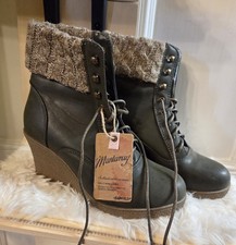 Mantaray Women's Wedge Ankle