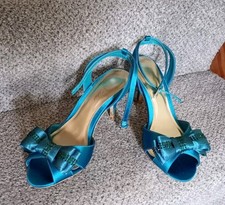 ROLAND CARTIER KITTEN HEEL TURQUOISE SANDALS SIZE 6 wedding or occasion wear
