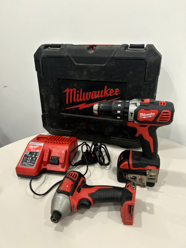 Milwaukee m18 combi - milwaukee, drill
