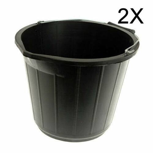 Black plastic bucket 3 - bucket,