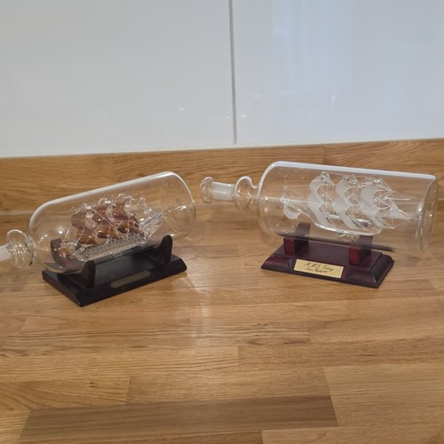 Ship bottle sailing - 2x, a