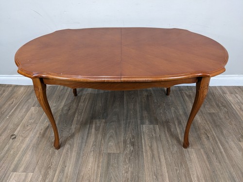 Dining table walnut - table,