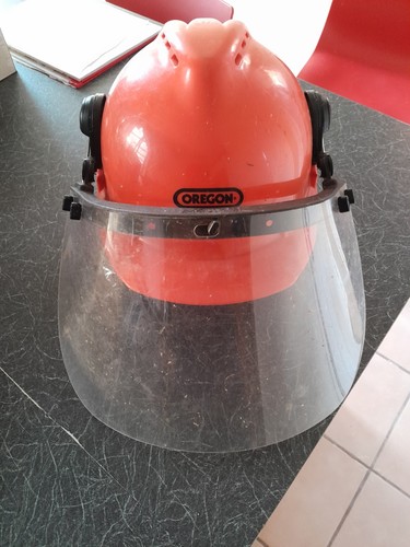 Oregon chainsaw safety - , helmet