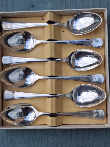 Vintage art deco teaspoons - art,