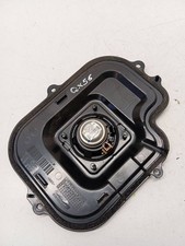 Infiniti QX56 2010 Subwoofer