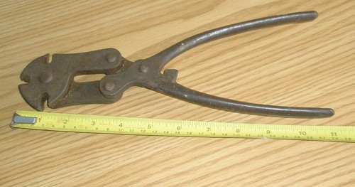 Vintage tool 1915 fencing - vintage,