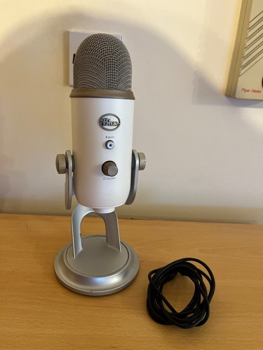 Blue yeti professional - blue, yeti,
