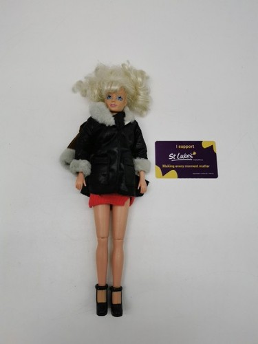 Vintage rare walking tanya - ,