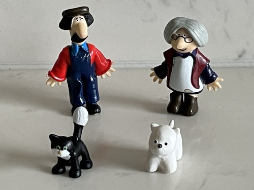 Rare postman pat - rare, non-posable