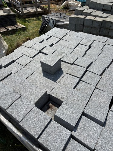 Grey granite cobble setts - granite,