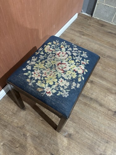 Vintage tapestry embroidered - tapestry,