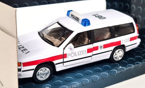 Cararama volvo estate - 1/43,